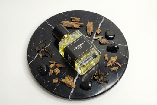 Unveils Oud Eclipse